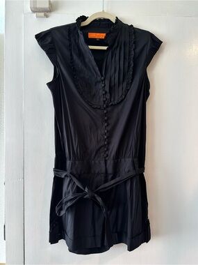 Cynthia Steffe Black Sleeveless Goth Girl Romper with Pleated Bib